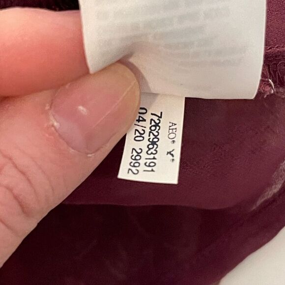 American Eagle Plum Mesh Boho Cropped Puff Sleeve Blouse Size XS - Picture 7 of 9